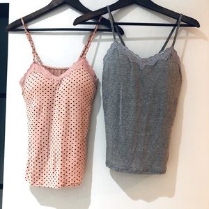 2 NWOT camis🌸